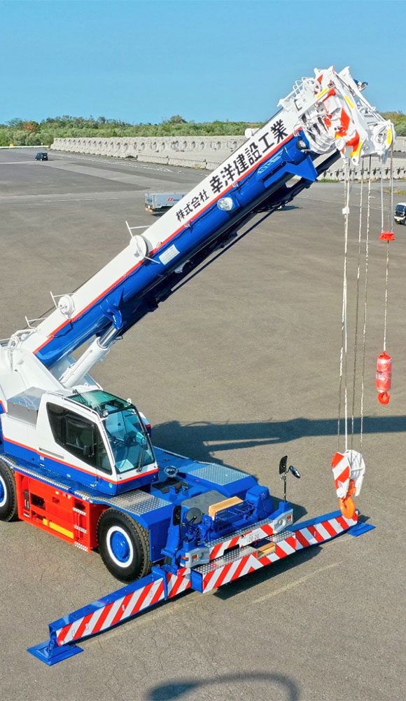 ラフテレーンクレーン